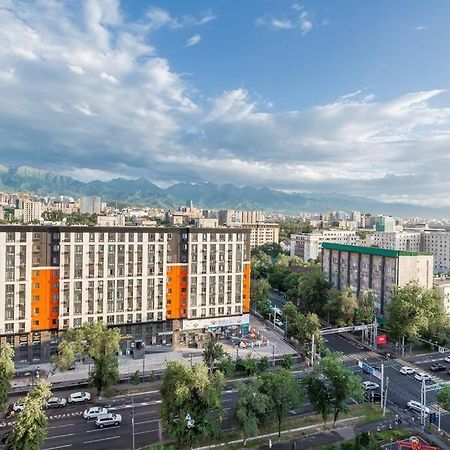 Квартира С Видом На Горы الماتي المظهر الخارجي الصورة